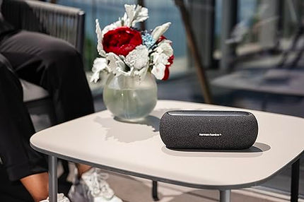 Harman Kardon Luna Bluetooth Speaker in Black – Portable, waterproof Bluetooth speaker – Up to 12 hours of battery life