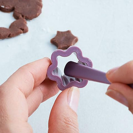 Betty Bossi Cookie Cutter Set Snowflakes 3-piece, dishwasher-safe, including mini star cutter and cleaning stick, perfect for Spitzbuben, cinnamon stars, Christmas cookies