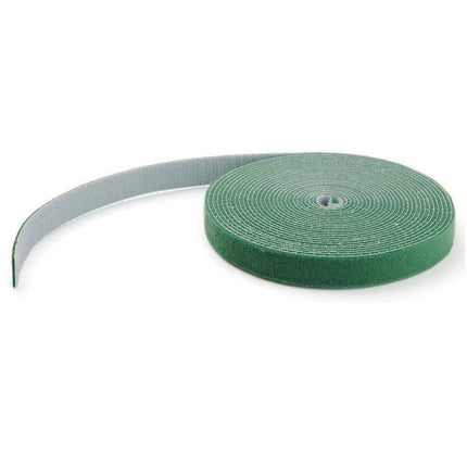 StarTech.com 7.6 m Hook and Loop Cable Tie Roll - Reusable Cuttable Hook and Loop Cable Ties - Industrial Hook and Loop Fastening Roll / Hook and Loop Tape Roll - Hook and Loop Straps for Cable Management - Green (HKLP25GN)