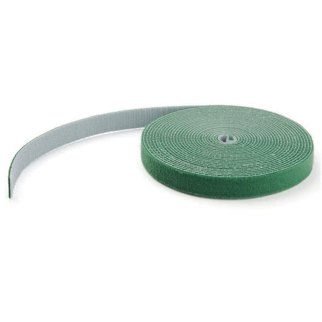 StarTech.com 7.6 m Hook and Loop Cable Tie Roll - Reusable Cuttable Hook and Loop Cable Ties - Industrial Hook and Loop Fastening Roll / Hook and Loop Tape Roll - Hook and Loop Straps for Cable Management - Green (HKLP25GN)