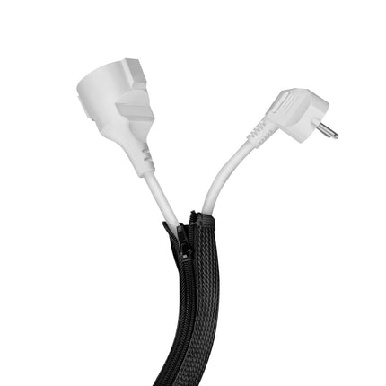 LogiLink KAB0082 - Kaablikanal lukuga, Ø 30 mm, värvus: must, 5 m