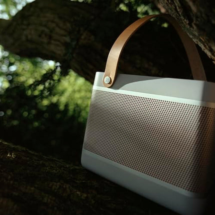 Bang &amp; Olufsen Beolit ​​20 - Powerful, loud, wireless, portable Bluetooth home speaker with 360-degree sound and integrated Qi charging station - Grey Mist