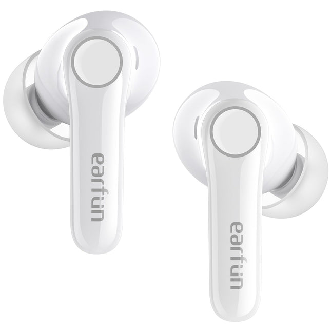 EarFun Air Pro 4 Bluetooth-kõrvaklapid adaptiivse hübriidmüra summutusega, aptX Lossless tehnoloogia, kõrglahutusega heli, LDAC, 6 mikrofoni, cVc 8.0 tehisintellektiga kõned, 52-tunnine aku tööiga, Multipoint, Bluetooth 5.4 ja kõrvasisese tuvastus.