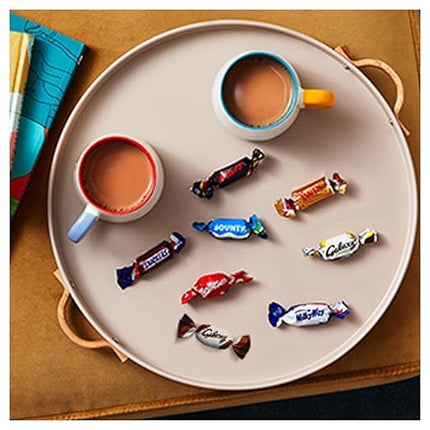 CELEBRATIONS kinkekarp 4x 269g Sünnipäev Jõulud Piimašokolaadiküpsis Mars Snickers Twix Bounty Milky Way Galaxy Karamell Maltesers Teaserid