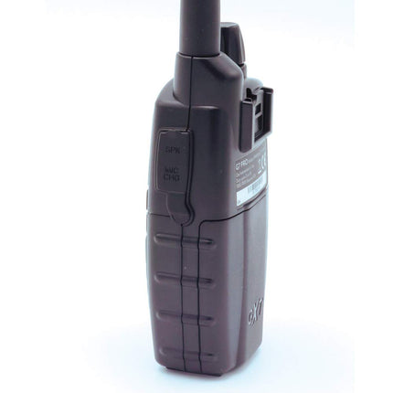 Midland G7 Pro C1090.14, kahesuunaline raadiosaatja, kahe sagedusalaga, 16 PMR446 kanalit ja 69 LPD-d, 4 laetavat akut, vööklamber, 1 raadiosaatja, must