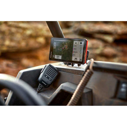 Garmin PowerSwitch – programmeeritav lülitikarp 6 lülitiga sõiduki lisatarvikute (nt tuled, küte, varikatused, vintsid ja palju muud) juhtimiseks Garmini navigatsiooniseadme või nutitelefoni kaudu. Lihtne paigaldada.