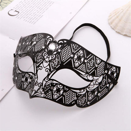 Smx mask - maskeraadimask / metallmask teemantmustriga sepistatud rauast maskiga, must - täiskasvanutele, peolistele