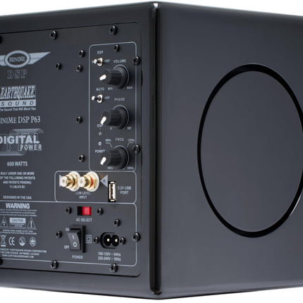 Earthquake Sound MiniMe-DSP-P63 6,5-tolline mikrovõimsusega subwoofer kahe 6,5-tollise SLAPS passiivradiaatori tehnoloogia ja DSP-juhtimisega, klavermust