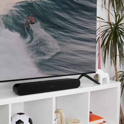 Sonos Ray Soundbar – Ainulaadselt kompaktne kõik-ühes heliriba tipptasemel heliga filmide, mängude ja WiFi-muusika voogesituse jaoks – Ühildub rakenduse ja Apple AirPlayga – Valges värvitoonis
