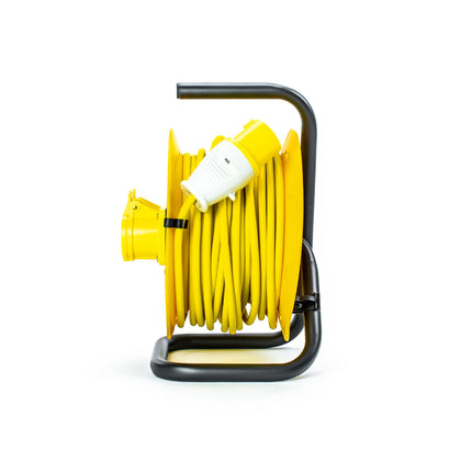 Status S25M-110VOLT-CR1 STATUS:Pikendusjuhtmed Pikendusjuhe, kollane, 2 pistikupesa / 25M