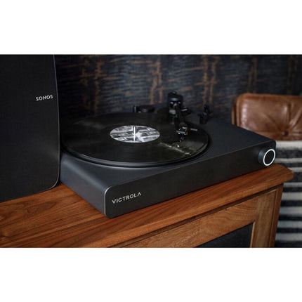 Victrola Stream Onyx plaadimängija, 3-käiguline vinüülplaadimängija, töötab juhtmevabalt Sonos seadmetega, ülitäpne magnetiline helipea, matt must, Vpt-2000-Blk-Int