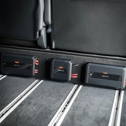 Hertz Dieci Power DP 4.300 – 4-kanaliline AB-klassi võimendi, mille RMS-võimsus on 4 × 105 W 2 Ω juures, Hi-Res Audio sertifikaat, reguleeritavad kõrg- ja madalpääsfiltrid (50–4000 Hz)