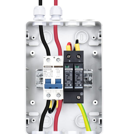 Surge protection PV DC disconnect switch lightning protection circuit breaker 500VDC 2 pole 40A 20-40KA solar voltage protection for photovoltaics IP65 waterproof