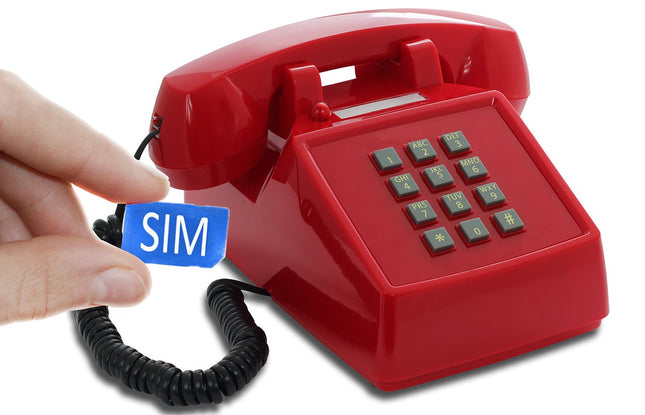 PushMeFon Mobile'i kirjeldus: SIM-kaardiga seenioride telefon, juhtmega lauatelefon punases värvitoonis retrohõngulise lauatelefonina SIM-kaardi funktsiooniga