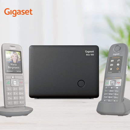 Gigaset Box 100 - DECT base station for your own communication system, supports up to 6 handsets - for analog telephone connection, black [German version]