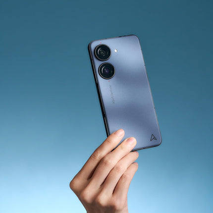 Asus Zenfone 10 nutitelefon (5,9-tolline AMOLED-ekraan, 50MP topeltkaamera, 4300 mAh aku, Android 13.0, Snapdragon 8 Gen 2, IP68, 8 GB RAM, 256 GB salvestusruum) Starry Blue