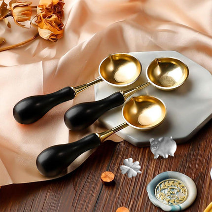 Prmape tin casting set New Year's Eve, wax casting New Year's Eve set, lead casting alternative with 21 tin figures and 4 spoons, tin casting New Year's Eve for fortune telling party games for New Year's Eve