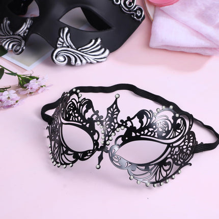 OIDEA Metal Mask Venetian for Couples: Black 2 Pieces Couple Masquerade with Sexy Rhinestone Eye Mask for Partner Costume Carnival Cosplay Party Masquerade for Women Men