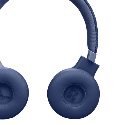 JBL Live 670 NC – Bluetooth-kõrvaklapid adaptiivse mürasummutusega – Juhtmevabad kõrvaklapid JBL Signature Sound ja häälassistendiga – Pikaajaline muusikaelamus kuni 65 tundi – Sinine