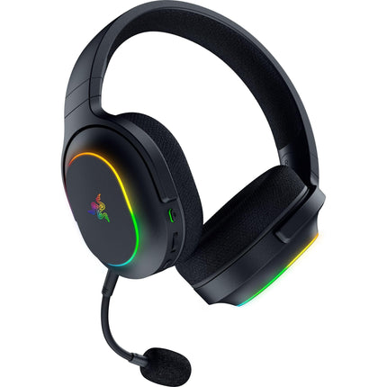 Razer Barracuda X Chroma - juhtmevabad mitmeplatvormilised mängukõrvaklapid 6 tsooniga Chroma RGB (SmartSwitch Hyperspeed ja Bluetooth, 40 mm draiverid, eemaldatav HyperClear kardioidmikrofon) must