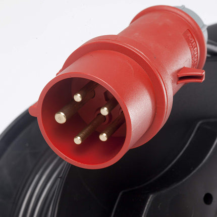 as - Schwabe CEE plastkaablirull 20m H05VV-F 5G1.5 CEE pistikuga 400V, 2 maandatud pistikupesa 230V, 1 CEE pistikupesa 400V, katetega, 16A, 5-kontaktiline, max. 10000W, IP20, valmistatud Saksamaal, 10145