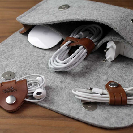 Pack &amp; Smooch Cable Organizer Set, Cable Holder, Cable Ties 100% Vegetable Tanned Leather Made in Germany, Light Brown