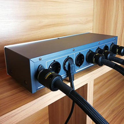 Audiofiilidele mõeldud toitekaabel WAudio 10AWG - EL-i standardile vastav Hi-Fi toitekaabel Schuko ja IEC pistikuga (1,5 m)