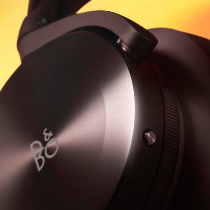 Bang &amp; Olufsen Beoplay H95 - Wireless Bluetooth over-ear headphones with active noise cancelling and microphone, 38 hours of playback time, Chestnut