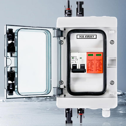Ülepingekaitse PV DC 1000V, alalisvoolu lahklüliti PV-süsteemile 2P 32A ja päikesepaneelide piksekaitse 40KA, IP65 veekindel päikesepaneelide ühenduskarp 1-stringiga 4 moodulit päikesepistikuga (1 sisse ja 1 välja).