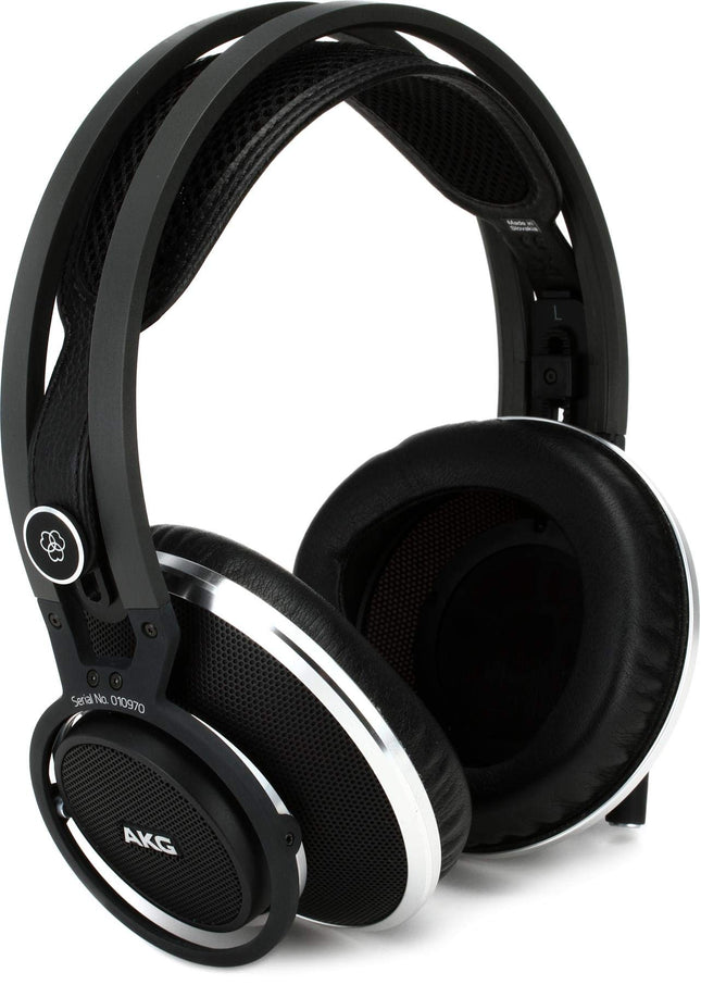 AKG K812PRO suurepärased avatud kõrvaklapid