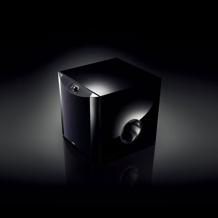 Yamaha NS-SW200 ettepoole suunatud subwoofer patenteeritud Twisted Flare Port bassreflekstoruga, must