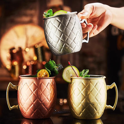 Pasdrucn 450 ml Moscow Mule Mugs Set of 4, Gin Glasses, 3D Embossed Cocktail Glasses with 4 Cocktail Straws and 1 Cleaning Brush, Single-Layer Wine Glasses, Cocktail Glasses, Whiskey Glasses (Silver)