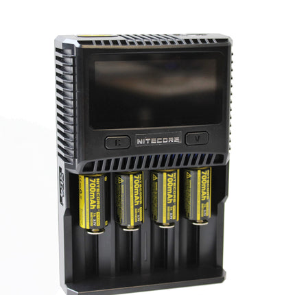 Nitecore SC4 4-pesaline professionaalne laadija Li-Ion, NiMH ja NiCd akude jaoks, LCD värviline ekraan