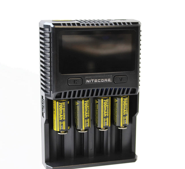 Nitecore SC4 4-pesaline professionaalne laadija Li-Ion, NiMH ja NiCd akude jaoks, LCD värviline ekraan