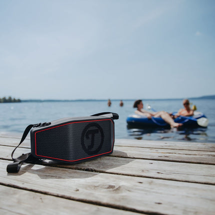 Teufel ROCKSTER Cross Portable Bluetooth Stereo Speaker Wireless Music Battery up to 16 hours Jet-proof according to IPX5 Black