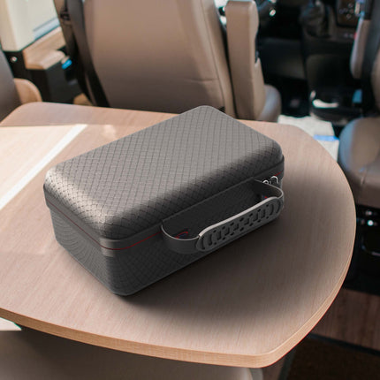 Digicharge 8-tolline navigatsioonikott Garmin Drivesmart 86, Camper 895, Camper 890, Dezl LGV820, Dezl LGV810 LGV800 GPS-idele. Kottis on hoiuruum kõikidele tarvikutele, sh iminapaga kinnitus.