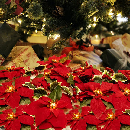 Poinsettia Christmas Wreath, Artificial Christmas Wreaths, Christmas Decoration, with Battery-Operated LED Lights, Indoor and Outdoor, American Party Decoration (3m + 20 Lights)