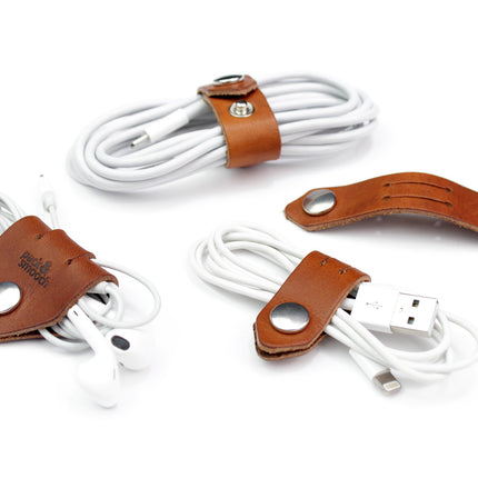Pack &amp; Smooch Cable Organizer Set, Cable Holder, Cable Ties 100% Vegetable Tanned Leather Made in Germany, Light Brown