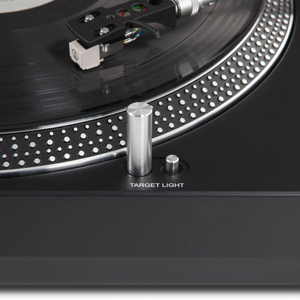 TechniSat TECHNIPLAYER LP 300 - Professionaalne USB DJ-plaadimängija (kriimustusfunktsiooni ja digiteerimisfunktsiooniga, kiirus: 33/45 p/min, kvartsjuhtimisega otseülekanne) must