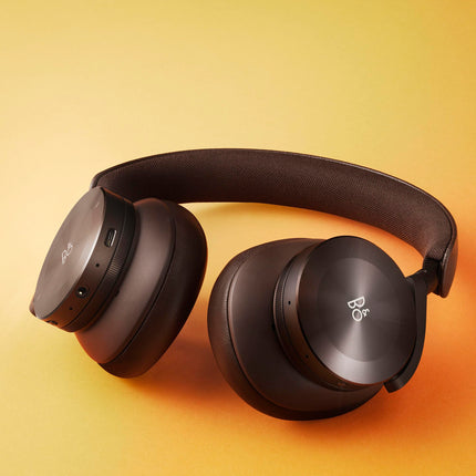 Bang &amp; Olufsen Beoplay H95 - Wireless Bluetooth over-ear headphones with active noise cancelling and microphone, 38 hours of playback time, Chestnut