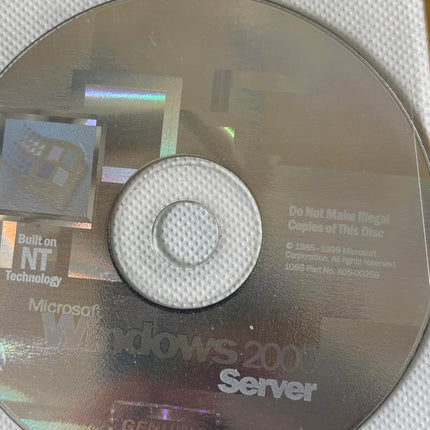 MS Windows 2000 Server + 5 Cl. CD / server + 5 clients