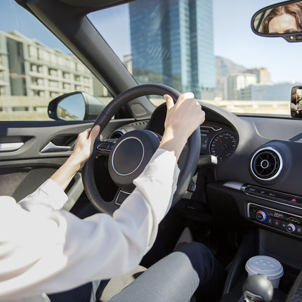 TomTom Car Navi GO 520 (5-tolline, uuendused WiFi kaudu, maailmakaardi uuendused, liiklusummikute vältimine tänu TomTom Trafficule nutitelefoni kaudu)