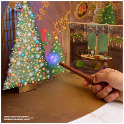Wizarding World Harry Potteri maagiline miniadvendikalender 2023 minivõlukepiga, 3 figuuri ja muude üllatustega, mänguasi lastele vanuses 6 aastat ja vanemad, fännikaup