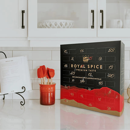 Royal Spice'i advendikalender 2024 – jõulukalender vürtsidega, mis sisaldab 24 kvaliteetset vürtsisegu ja vürtsinäidist – uusi tooteid ja populaarseid klassikuid kingituseks ja nautimiseks.