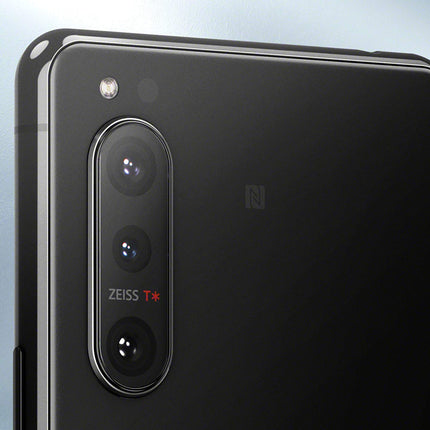 Sony Xperia 5 II 5G nutitelefon (15,5 cm (6,1 tolli) 21:9 CinemaWide FHD+ HDR OLED ekraan, kolmekordne kaamerasüsteem, 3,5 mm audiopesa, Android 12, SIM-kaardita, 8 GB RAM, 128 GB salvestusruum) must