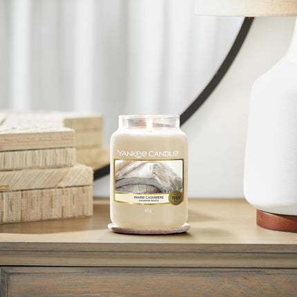Yankee Candle lõhnaküünal purgis (suur) | Soe kašmiir | Pika põlemisega küünal kuni 150 tundi | Ideaalne emadepäevaks | Kingitused naistele