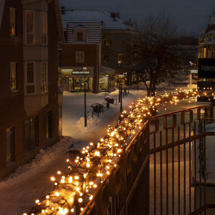 Konstsmide Micro LED kompaktvalgustid, 800 merevaigukollast dioodi, 30V välistingimustes kasutatav trafo (IP44), 6W, must kaabel - 3869-800, merevaigukollane
