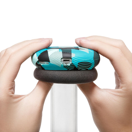 WC ShellZ Max – Protective earphone shells for Airpods Max by Wicked Cushions | Made of high-quality silicone | Cyan Prism