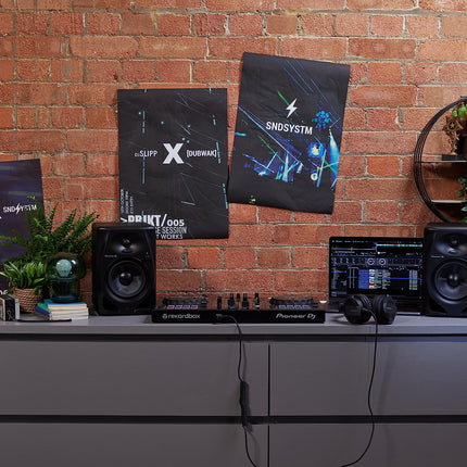 Pioneer DJ DM-50D 5 lauaarvuti monitorisüsteem (must, üks suurus)