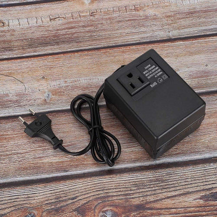 Pistikuadapter 300W pingemuundur AC 220V - 110V EL pistikuadapter (EL pistik)